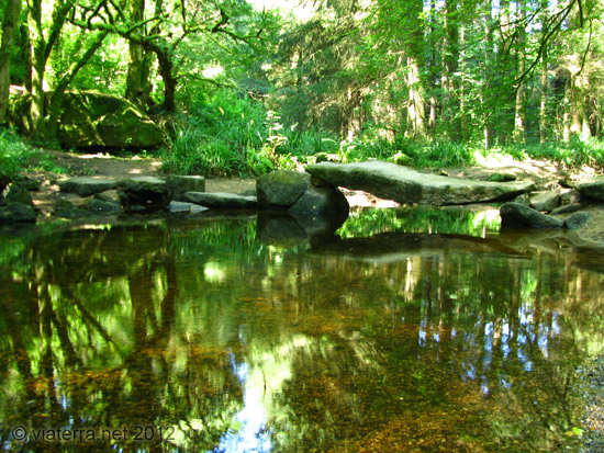 Huelgoat pont rouge