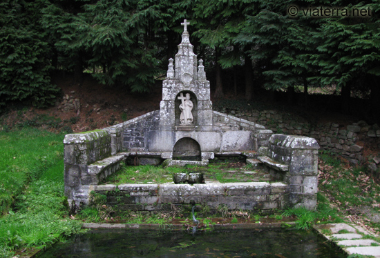 fontaine sainte helene bubry