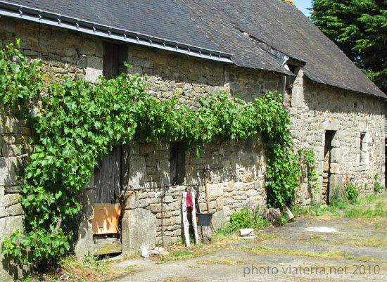 longère ferme bretonne maison pierre