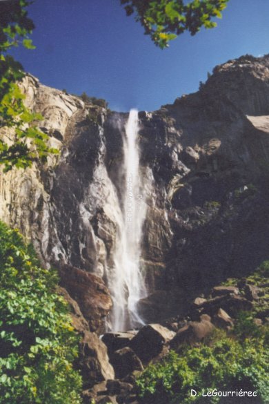 yosemite waterfall