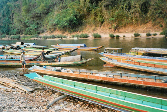 boats nam ou river muang khua