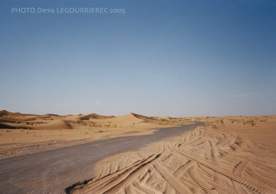 Karakum desert : sand dunes