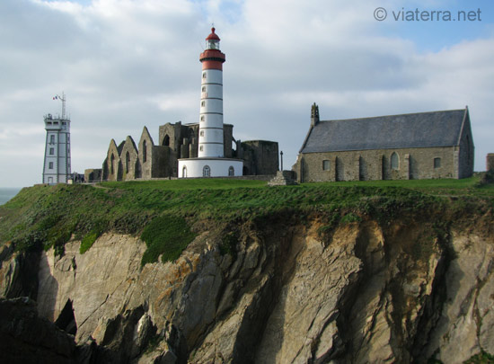 phare abbaye chapelle pointe saint mathieu