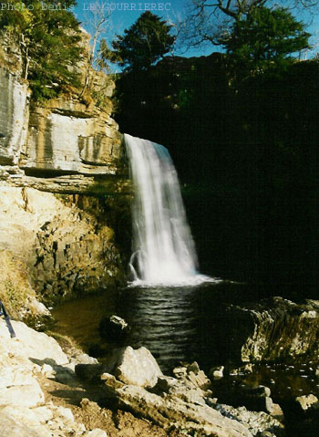 Ingleton waterfall