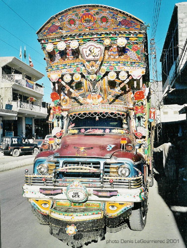 pakistan truck