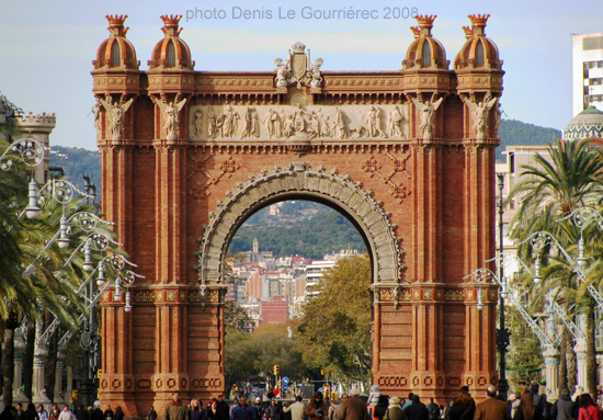 barcelona arc de triumf